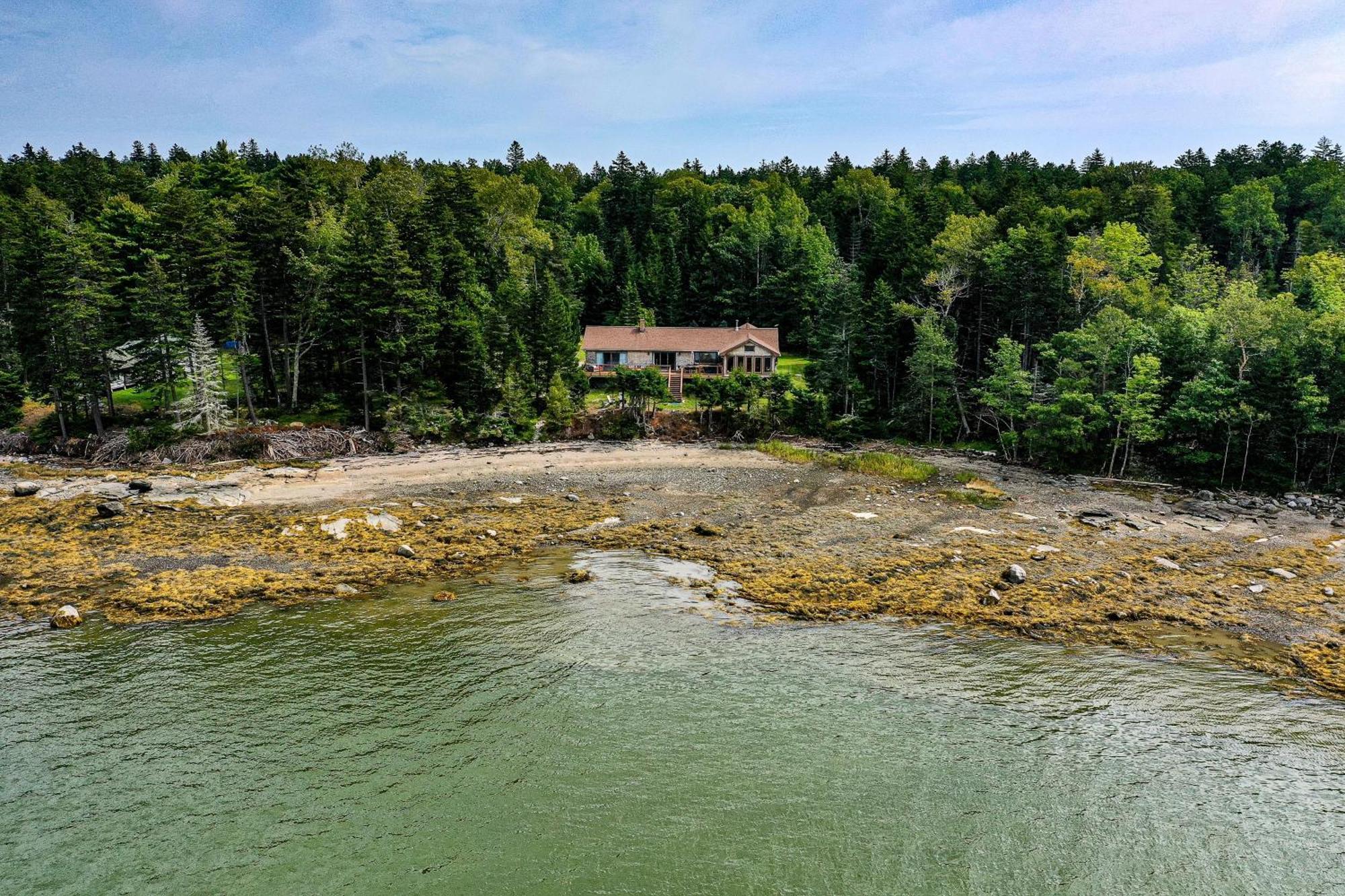 Вилла Sea Good St. George Экстерьер фото